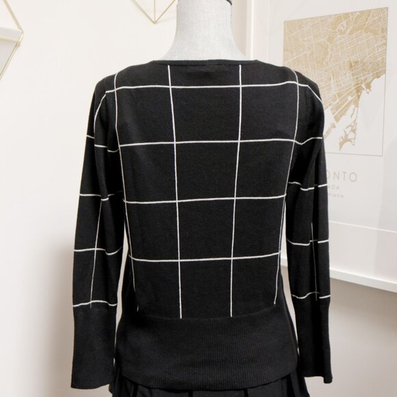 Black Grid Pattern Thin Sweater 🐈‍⬛ CLEO - Picture 3 of 6